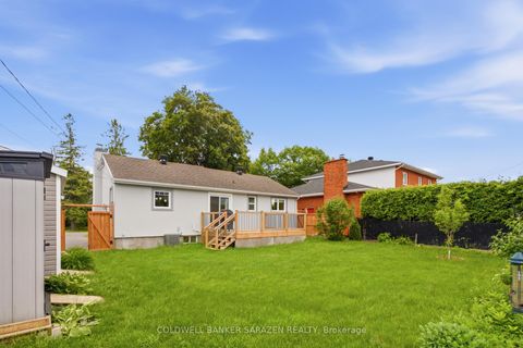Photo 3 at 79 St Claire Avenue, Nepean (Meadowlands/St. Claire Gardens), Ottawa
