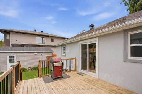 Photo 9 at 79 St Claire Avenue, Nepean (Meadowlands/St. Claire Gardens), Ottawa