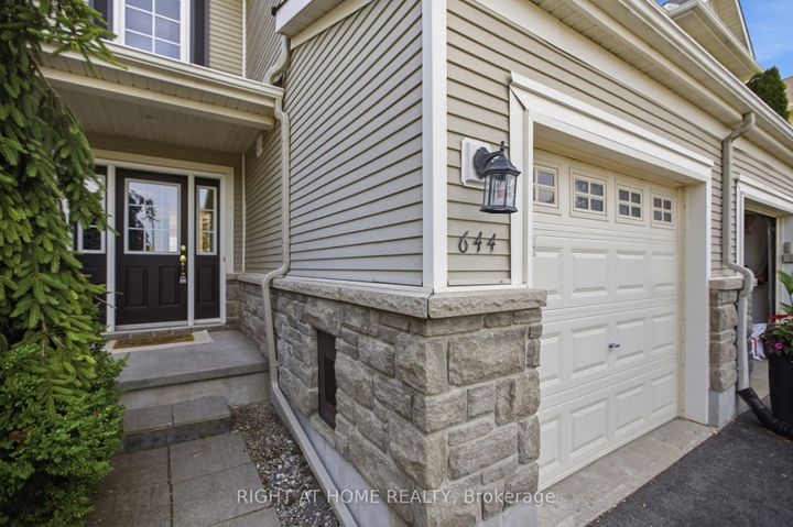 Photo 1 at 644 Kilbirnie Drive, Nepean (Stonebridge), Ottawa