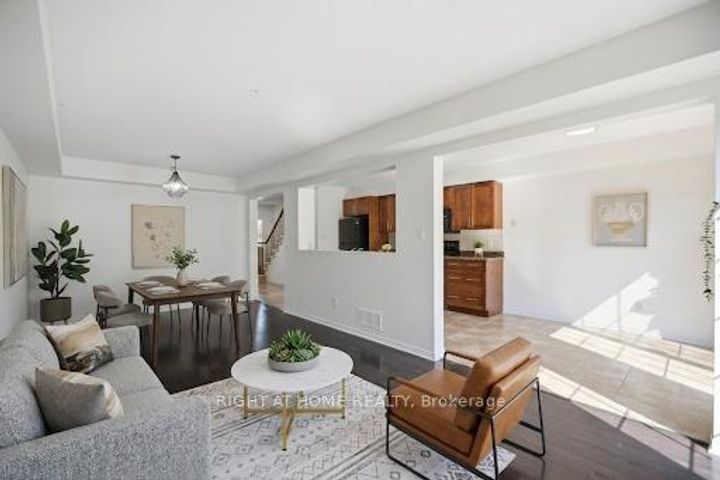 Photo 10 at 644 Kilbirnie Drive, Nepean (Stonebridge), Ottawa