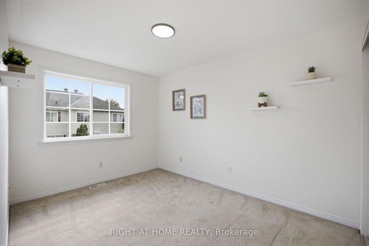 Photo 29 at 644 Kilbirnie Drive, Nepean (Stonebridge), Ottawa