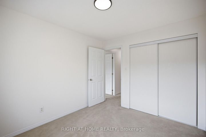 Photo 33 at 644 Kilbirnie Drive, Nepean (Stonebridge), Ottawa