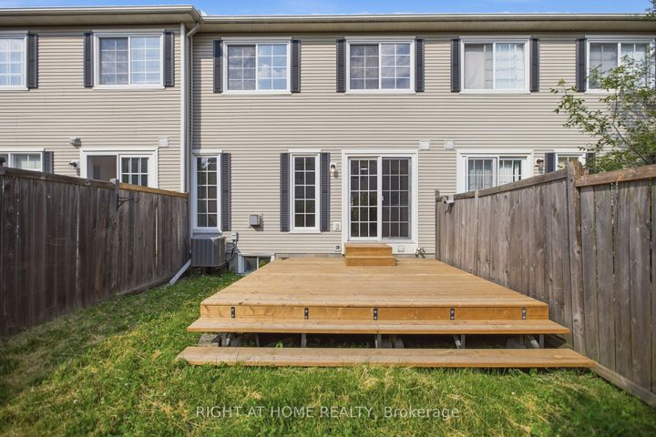 Photo 42 at 644 Kilbirnie Drive, Nepean (Stonebridge), Ottawa