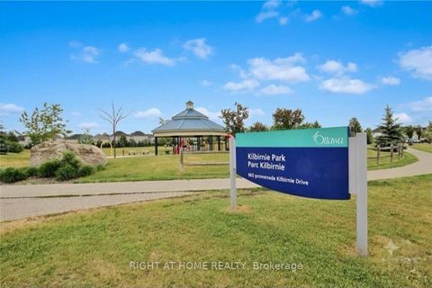 Photo 2 at 644 Kilbirnie Drive, Nepean (Stonebridge), Ottawa