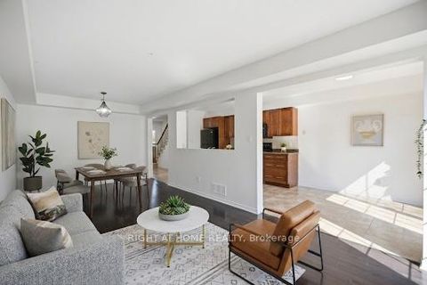 Photo 10 at 644 Kilbirnie Drive, Nepean (Stonebridge), Ottawa