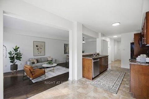 Photo 17 at 644 Kilbirnie Drive, Nepean (Stonebridge), Ottawa