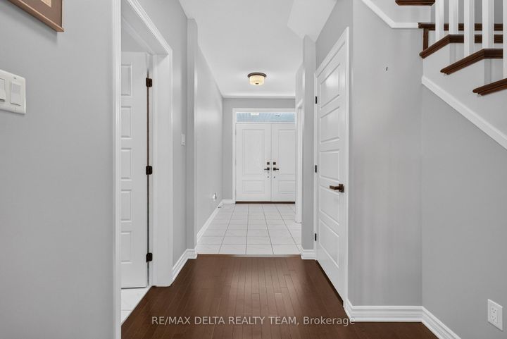 Photo 7 at 2834 Grand Canal Street, Nepean (Half Moon Bay), Ottawa