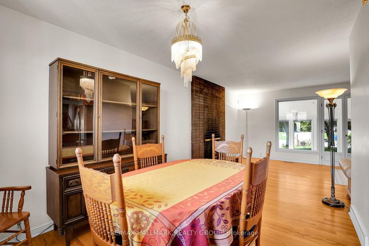 Photo 10 at 37 Lyall Street, Nepean (City View/Skyline/Fisher Heights/Parkwood Hills), Ottawa