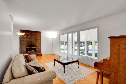 Photo 6 at 37 Lyall Street, Nepean (City View/Skyline/Fisher Heights/Parkwood Hills), Ottawa