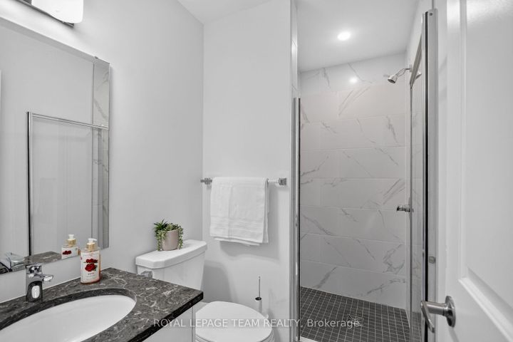 Photo 5 at 2706 Draper Avenue, Nepean (Redwood Park), Ottawa