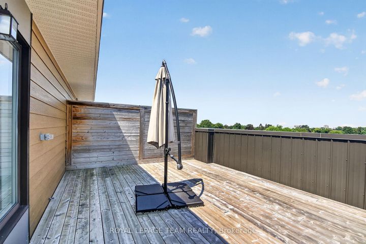Photo 34 at 2706 Draper Avenue, Nepean (Redwood Park), Ottawa