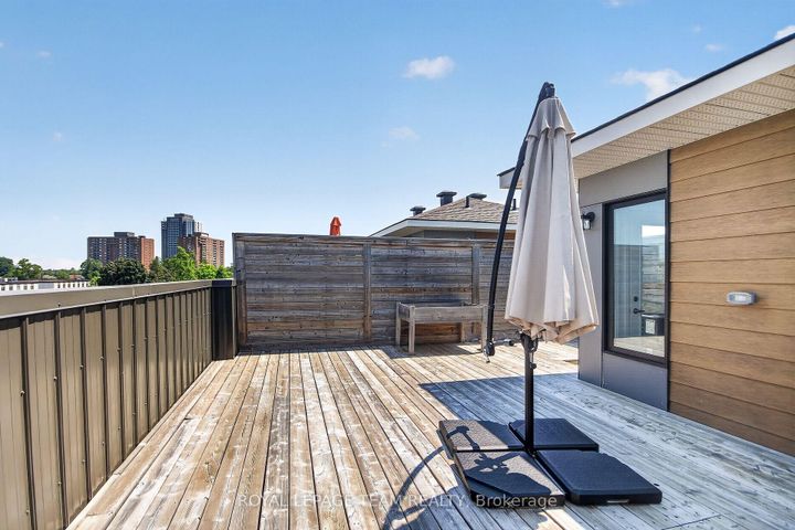 Photo 35 at 2706 Draper Avenue, Nepean (Redwood Park), Ottawa