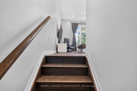 Photo 7 at 2706 Draper Avenue, Nepean (Redwood Park), Ottawa