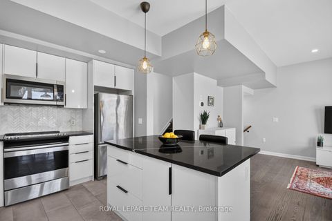 Photo 16 at 2706 Draper Avenue, Nepean (Redwood Park), Ottawa