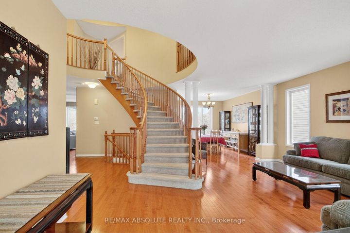 Photo 5 at 7 Branchwood Street, Nepean (Barrhaven East), Ottawa