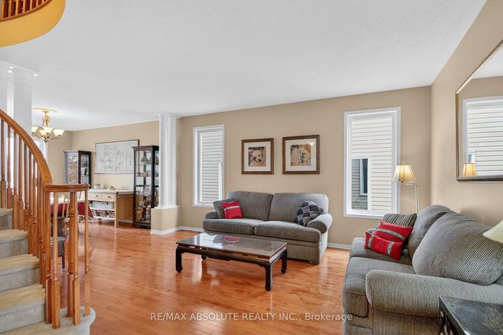 Photo 6 at 7 Branchwood Street, Nepean (Barrhaven East), Ottawa