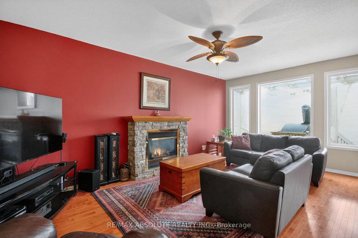 Photo 20 at 7 Branchwood Street, Nepean (Barrhaven East), Ottawa