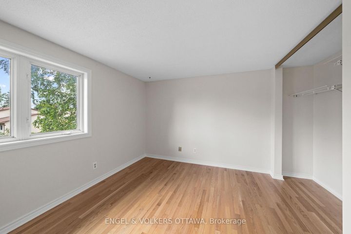 Photo 29 at 25 Antler Avenue, Nepean (On the Green), Ottawa