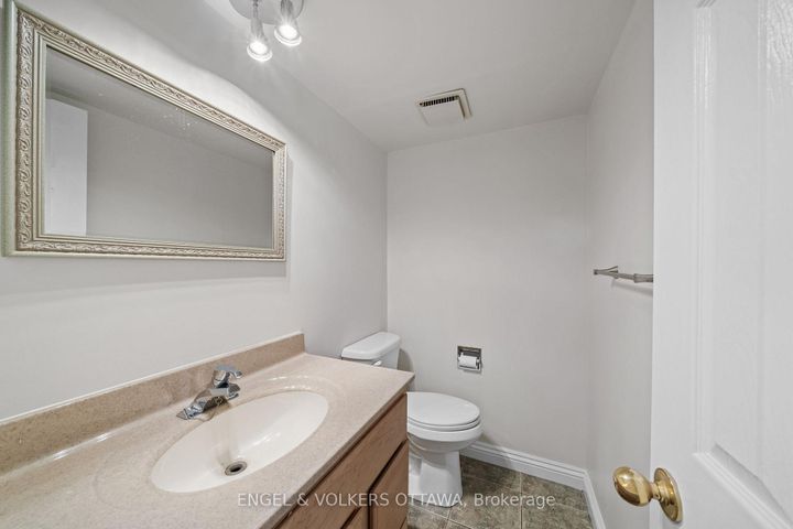 Photo 36 at 25 Antler Avenue, Nepean (On the Green), Ottawa