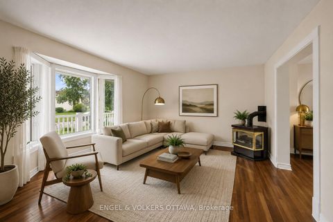 Photo 17 at 25 Antler Avenue, Nepean (On the Green), Ottawa