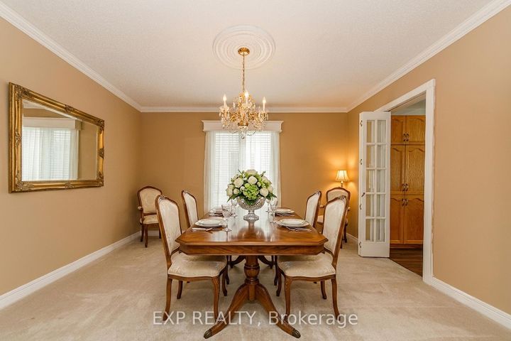 Photo 4 at 40 Newborough Crescent, Nepean (Barrhaven East), Ottawa