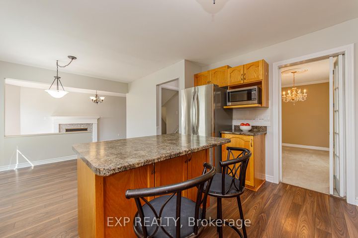 Photo 9 at 40 Newborough Crescent, Nepean (Barrhaven East), Ottawa