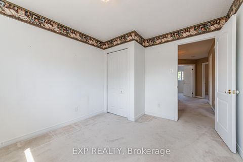 Photo 21 at 40 Newborough Crescent, Nepean (Barrhaven East), Ottawa