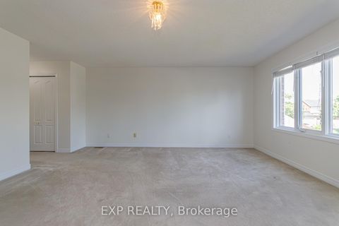 Photo 30 at 40 Newborough Crescent, Nepean (Barrhaven East), Ottawa