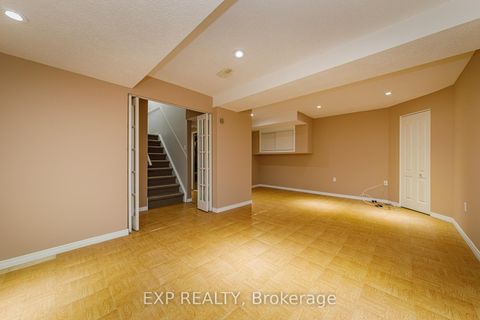 Photo 35 at 40 Newborough Crescent, Nepean (Barrhaven East), Ottawa