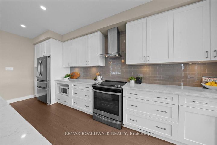 Photo 19 at 620 Barry Helman Drive, Nepean (Cedargrove/Fraserdale), Ottawa