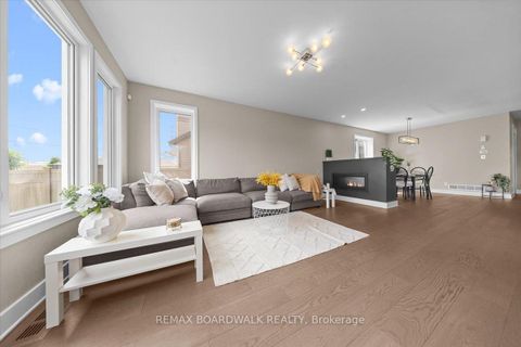 Photo 11 at 620 Barry Helman Drive, Nepean (Cedargrove/Fraserdale), Ottawa