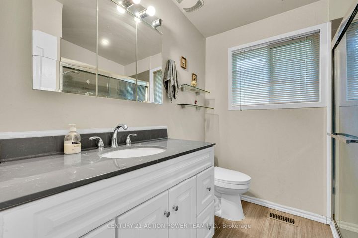 Photo 24 at 1299 Meadowlands Drive E, Nepean (City View/Skyline/Fisher Heights/Parkwood Hills), Ottawa