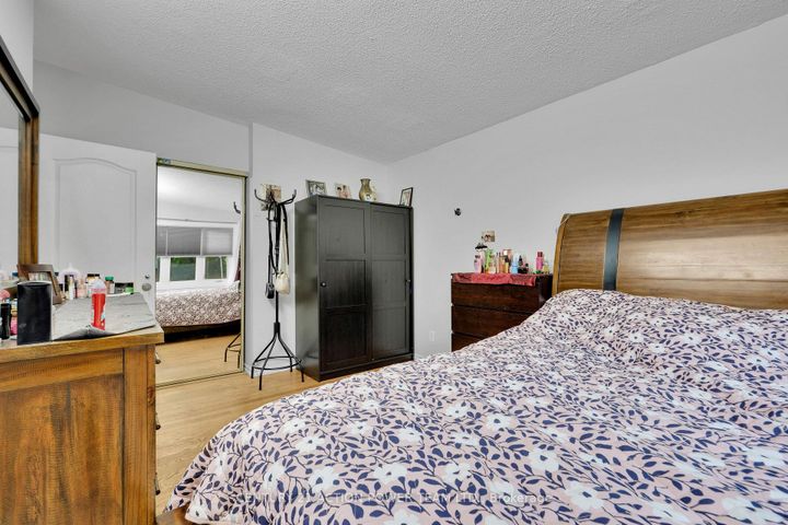 Photo 29 at 1299 Meadowlands Drive E, Nepean (City View/Skyline/Fisher Heights/Parkwood Hills), Ottawa