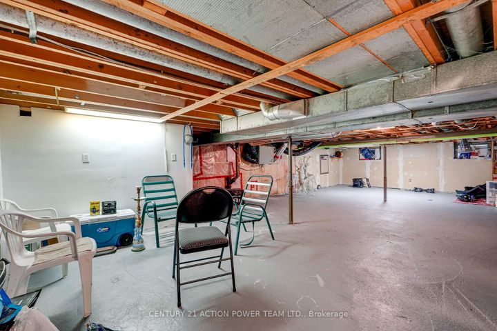 Photo 31 at 1299 Meadowlands Drive E, Nepean (City View/Skyline/Fisher Heights/Parkwood Hills), Ottawa