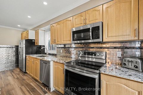 Photo 10 at 52 Fair Oaks Crescent, Nepean (Craig Henry/Woodvale), Ottawa