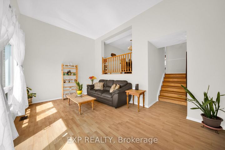 Photo 3 at 6 - 2 Bertona Street, Nepean (Manordale), Ottawa