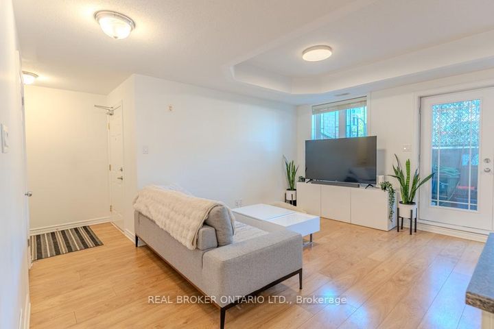 Photo 9 at 2 - 176 Paseo Private, Nepean (Centrepointe), Ottawa