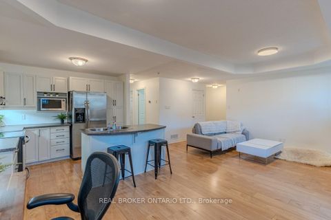 Photo 13 at 2 - 176 Paseo Private, Nepean (Centrepointe), Ottawa