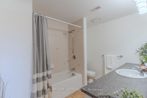 Photo 25 at 2 - 176 Paseo Private, Nepean (Centrepointe), Ottawa