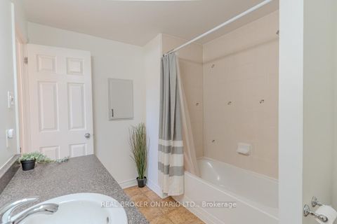 Photo 26 at 2 - 176 Paseo Private, Nepean (Centrepointe), Ottawa