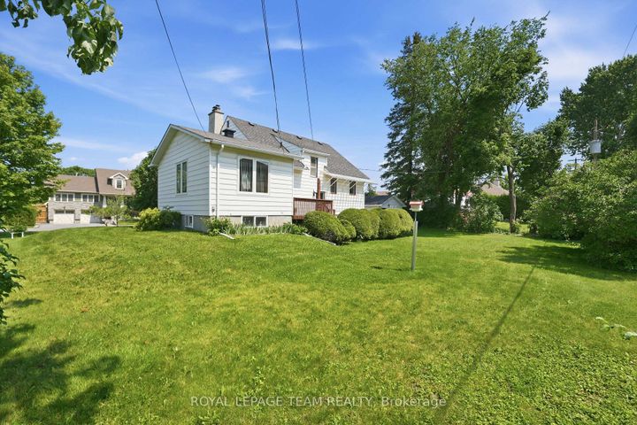 Photo 35 at 84 Rita Avenue, Nepean (Meadowlands/St. Claire Gardens), Ottawa