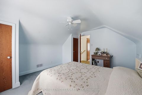 Photo 19 at 84 Rita Avenue, Nepean (Meadowlands/St. Claire Gardens), Ottawa