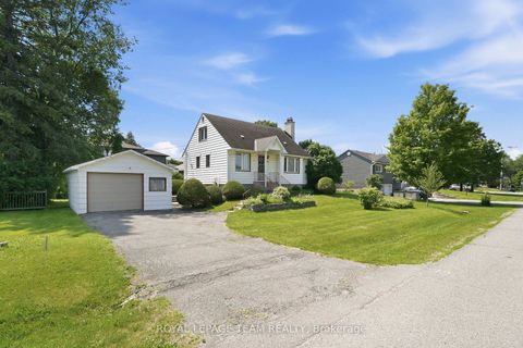 Photo 38 at 84 Rita Avenue, Nepean (Meadowlands/St. Claire Gardens), Ottawa