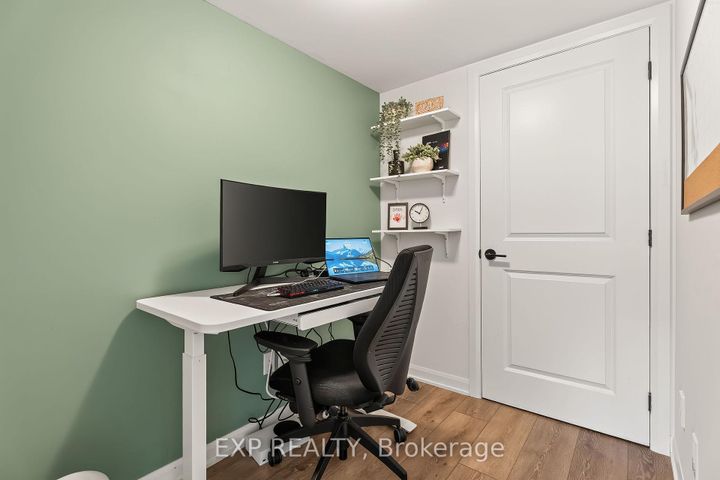 Photo 6 at 532 Aglish Mews, Nepean (Half Moon Bay), Ottawa