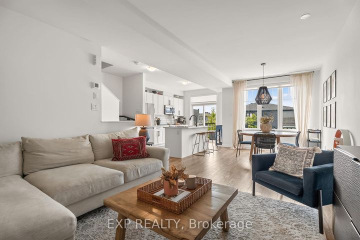 Photo 11 at 532 Aglish Mews, Nepean (Half Moon Bay), Ottawa
