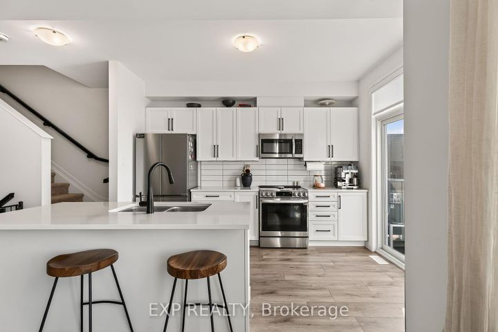 Photo 19 at 532 Aglish Mews, Nepean (Half Moon Bay), Ottawa