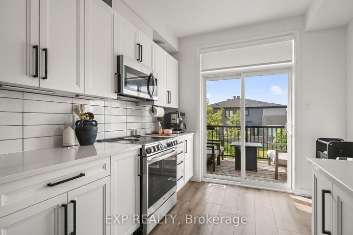 Photo 21 at 532 Aglish Mews, Nepean (Half Moon Bay), Ottawa