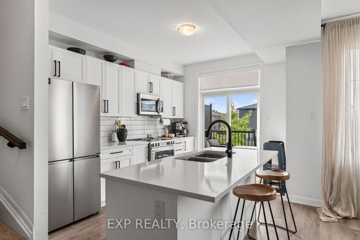 Photo 27 at 532 Aglish Mews, Nepean (Half Moon Bay), Ottawa