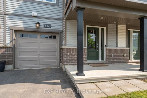 Photo 2 at 532 Aglish Mews, Nepean (Half Moon Bay), Ottawa