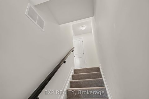 Photo 7 at 532 Aglish Mews, Nepean (Half Moon Bay), Ottawa